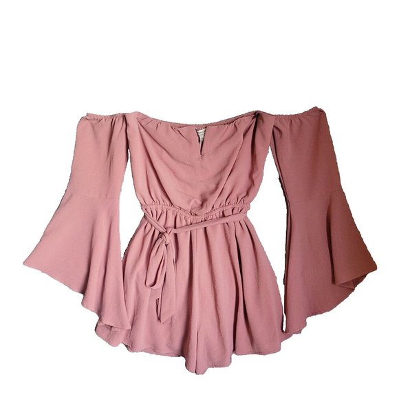 Urban Girl Pants - NWT Urban Girl Off the Shoulder Bell Sleeve Romper Pink Petite Size Medium